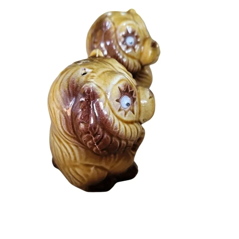 Vintage ceramic dog salt‎ & pepper shakers